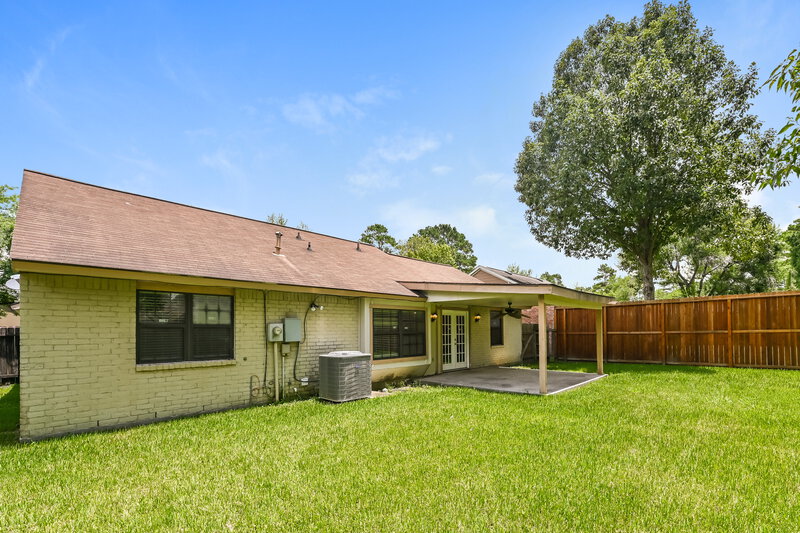 1,895/Mo, 7310 Roadrunner Ln Humble, TX 77396 Rear View 2