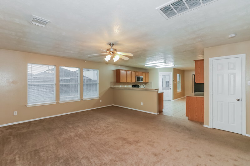 2,005/Mo, 15115 Roche Rock Dr Humble, TX 77396 Living Room View