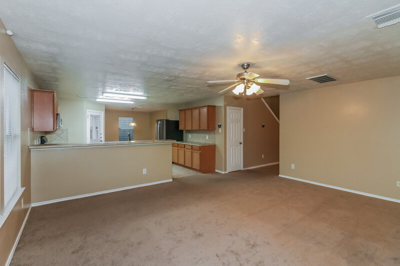2,005/Mo, 15115 Roche Rock Dr Humble, TX 77396 Living Room View 2
