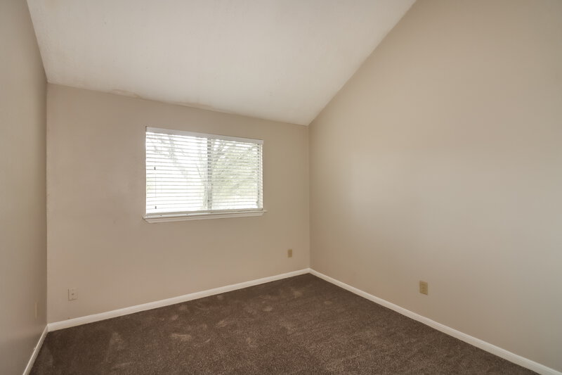 1,705/Mo, 16602 Quiet Trail Dr Humble, TX 77396 Bedroom View 2