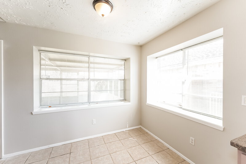 2,680/Mo, 15218 Heron Park Dr Humble, TX 77396 Breakfast Nook View