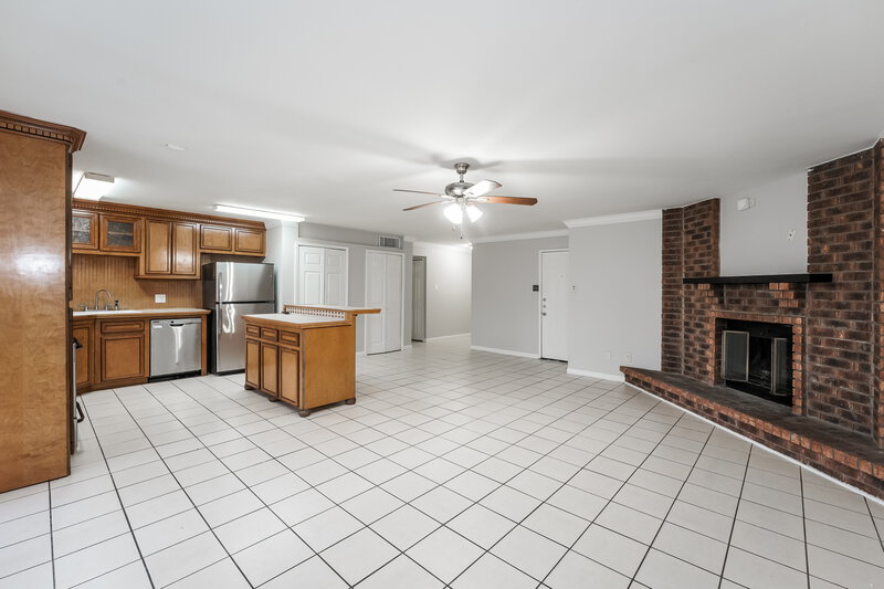 2,640/Mo, 2839 Canary Ln Humble, TX 77396 Dining Room View 2