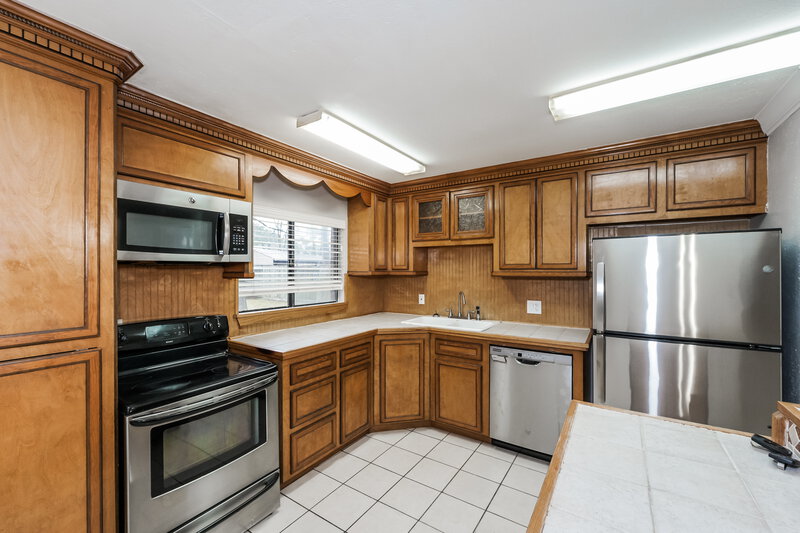 2,640/Mo, 2839 Canary Ln Humble, TX 77396 Kitchen View