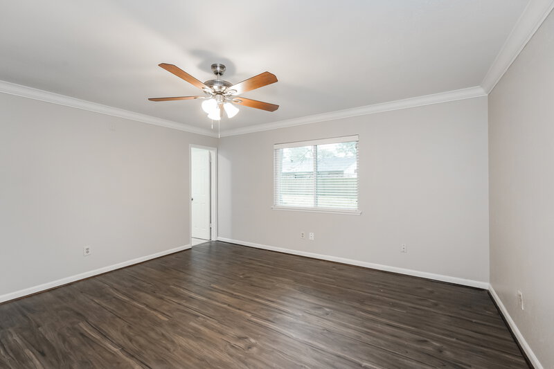 2,640/Mo, 2839 Canary Ln Humble, TX 77396 Main Bedroom View