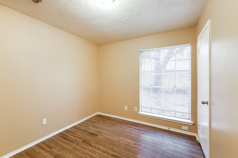 1,680/Mo, 15911 Wax Bill Ct Humble, TX 77396 Bedroom View