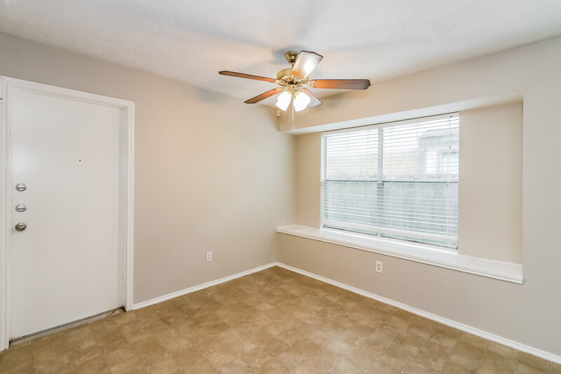 1,715/Mo, 1014 Mayweather Ln Richmond, TX 77406 Dining Room View