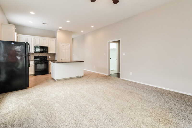 2,095/Mo, 19802 Middlegate Ln Richmond, TX 77407 Living Room View