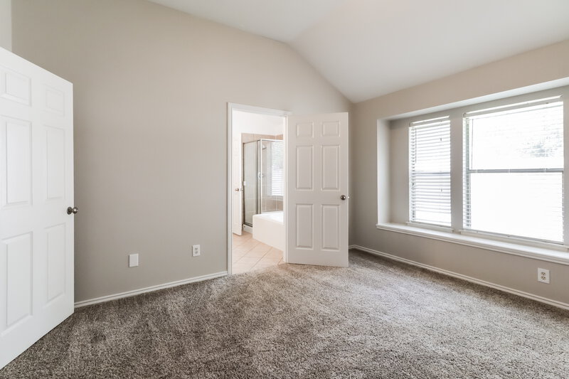 2,095/Mo, 19802 Middlegate Ln Richmond, TX 77407 Main Bedroom View