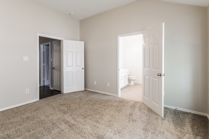 2,095/Mo, 19802 Middlegate Ln Richmond, TX 77407 Main Bedroom View 2