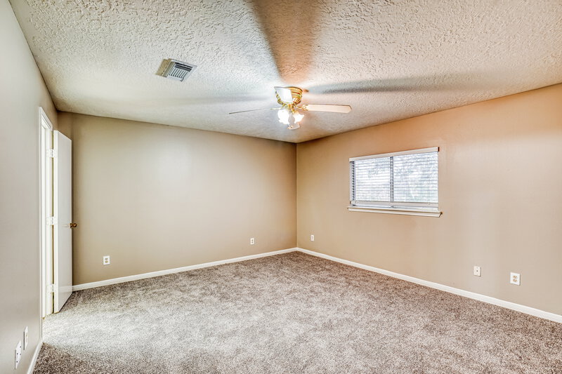 1,795/Mo, 7214 River Pines Dr Cypress, TX 77433 Main Bedroom View