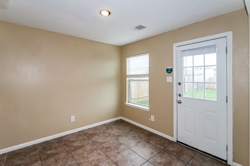 2,285/Mo, 20710 Tayman Oaks Dr Cypress, TX 77433 Dining Room View