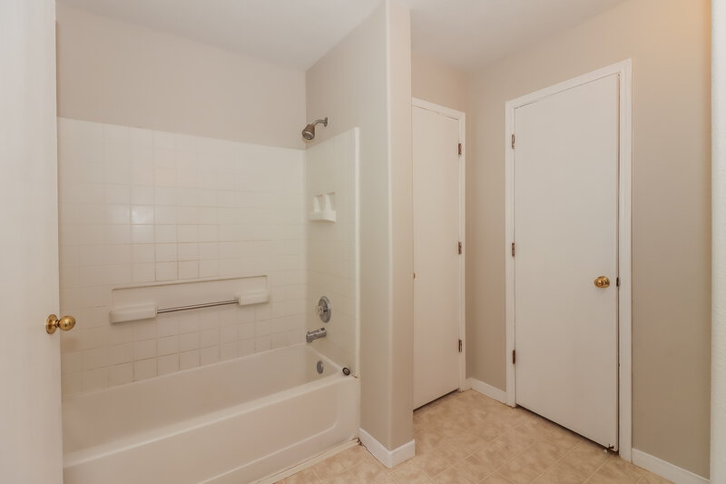 2,820/Mo, 7811 Sisterdale Dr Cypress, TX 77433 Bathroom View