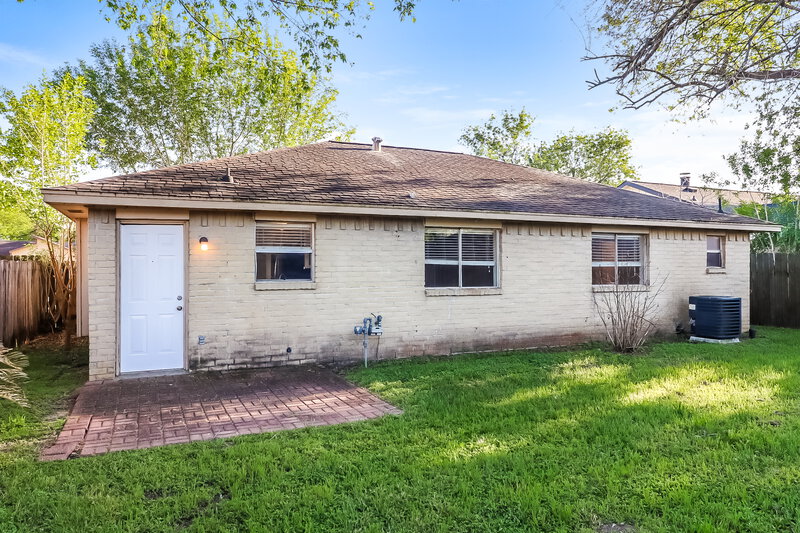 1,770/Mo, 18714 Andalusian Dr Cypress, TX 77433 Rear View