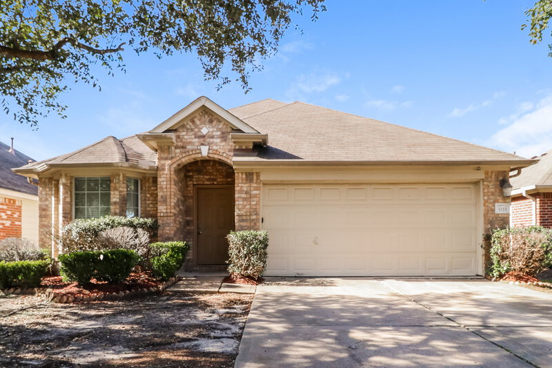 2,105/Mo, 5111 Rustling Branch Ln Katy, TX 77449 External View