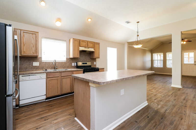 2,105/Mo, 5111 Rustling Branch Ln Katy, TX 77449 Kitchen View