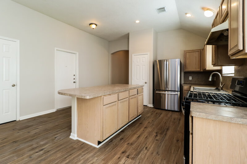 2,105/Mo, 5111 Rustling Branch Ln Katy, TX 77449 Kitchen View 2