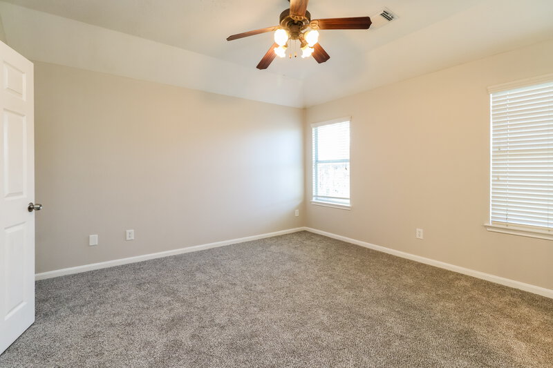 2,105/Mo, 5111 Rustling Branch Ln Katy, TX 77449 Main Bedroom View