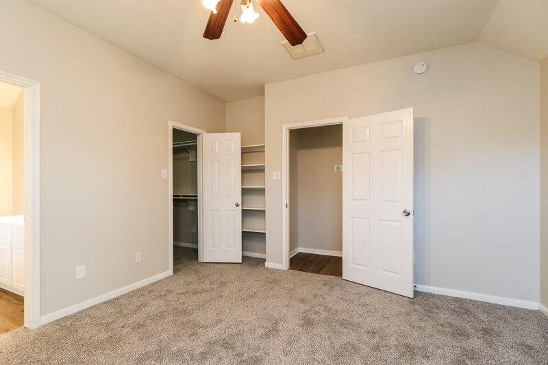 2,105/Mo, 5111 Rustling Branch Ln Katy, TX 77449 Main Bedroom View 2
