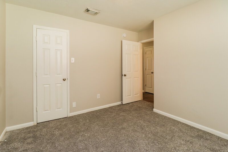 2,105/Mo, 5111 Rustling Branch Ln Katy, TX 77449 Bedroom View