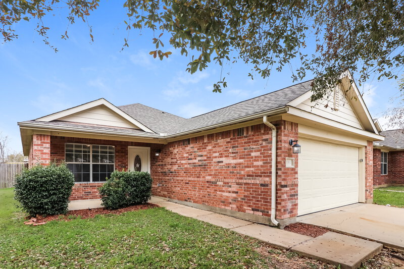1,880/Mo, 20814 Dewberry Creek Ln Katy, TX 77449 Front View