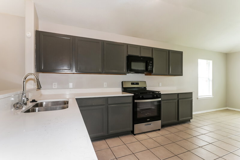 1,880/Mo, 20814 Dewberry Creek Ln Katy, TX 77449 Kitchen View