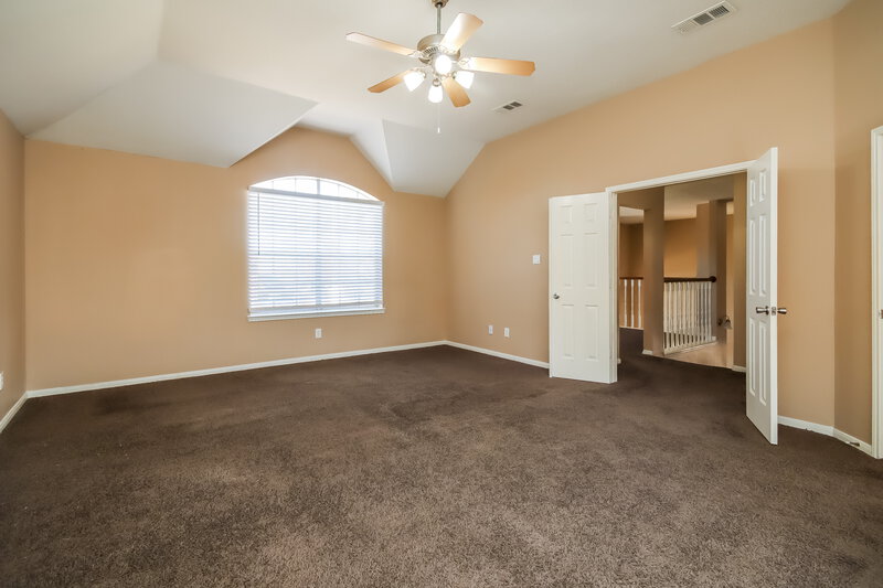 0/Mo, 21723 Wildcroft Dr Katy, TX 77449 Main Bedroom View