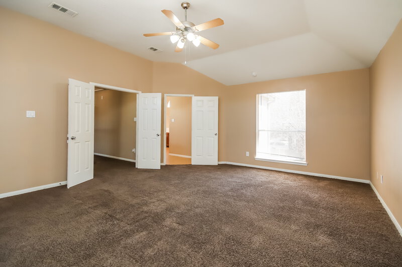 0/Mo, 21723 Wildcroft Dr Katy, TX 77449 Main Bedroom View 2