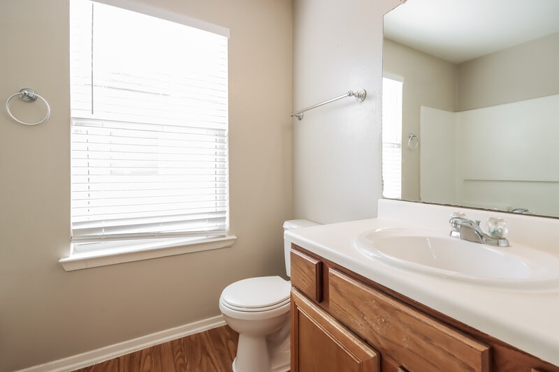 1,605/Mo, 20640 Patriot Park Ln Katy, TX 77449 Main Bathroom View