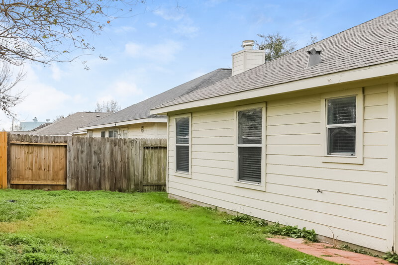 2,050/Mo, 6002 Bradworthy Dr Katy, TX 77449 Rear View