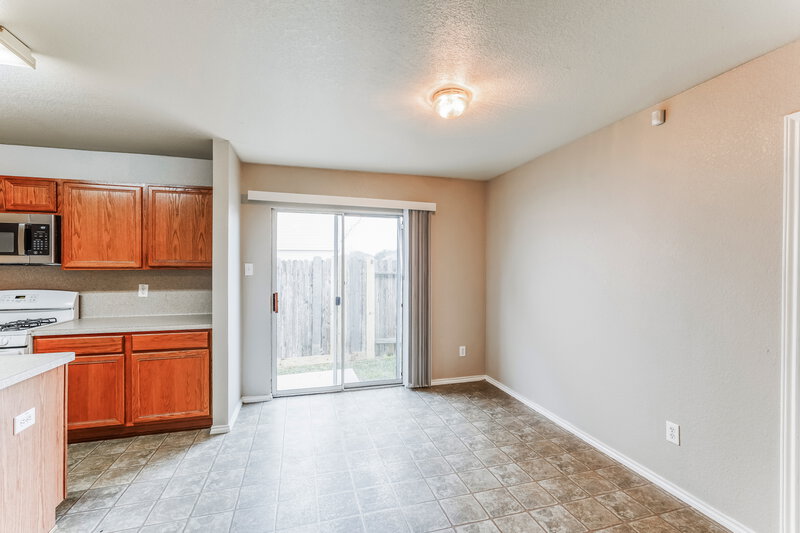 1,800/Mo, 20830 Banyan Crest Ln Katy, TX 77449 Dining Room View