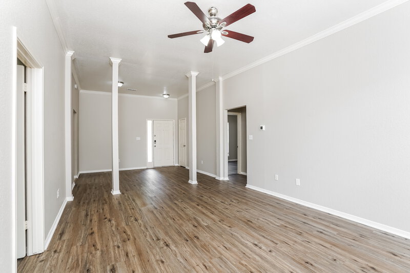 2,430/Mo, 6422 Garden Canyon Dr Katy, TX 77449 Living Room View