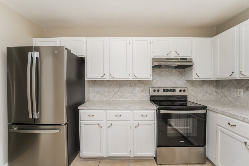 2,430/Mo, 6422 Garden Canyon Dr Katy, TX 77449 Kitchen View 2