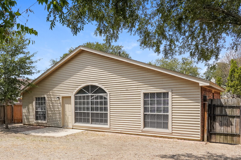 2,430/Mo, 6422 Garden Canyon Dr Katy, TX 77449 Rear View 2