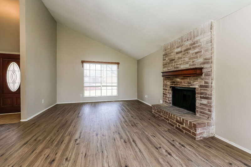 0/Mo, 19834 Packwood Dr Katy, TX 77449 Living Room View