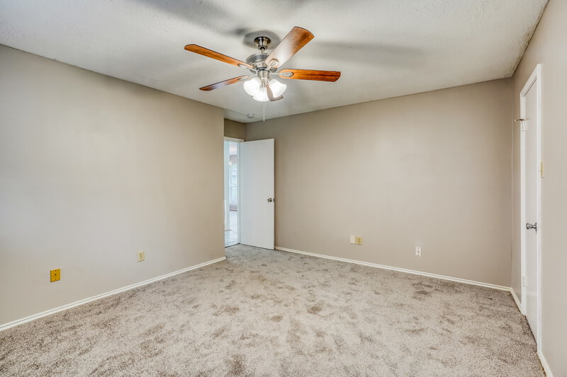 1,985/Mo, 3202 Palm Desert Ln Missouri City, TX 77459 Main Bedroom View 2
