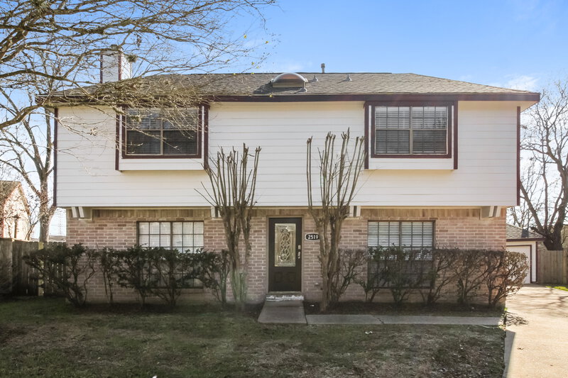 2,080/Mo, 2519 Castle Pl Stafford, TX 77477 External View