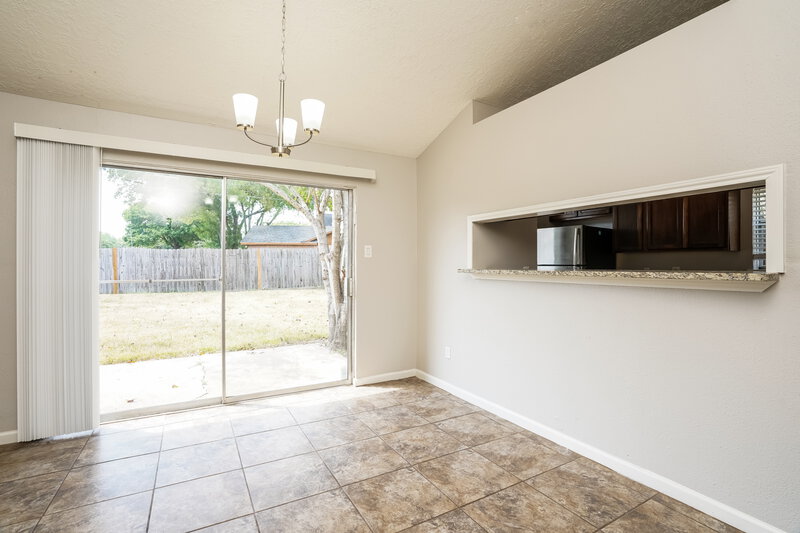 1,805/Mo, 15914 Pryor Dr Missouri City, TX 77489 Dining Room View