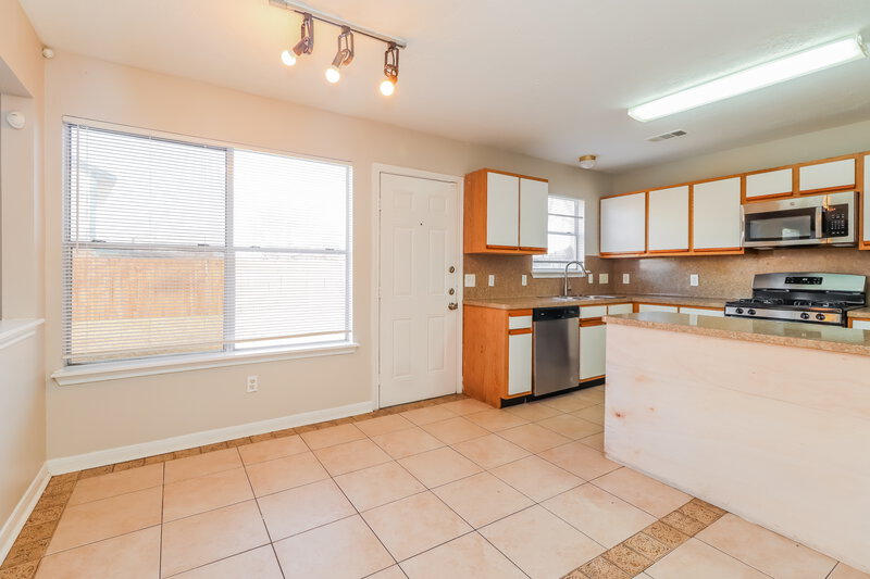 1,720/Mo, 15703 Homebriar Ct Missouri City, TX 77489 Dining Room View