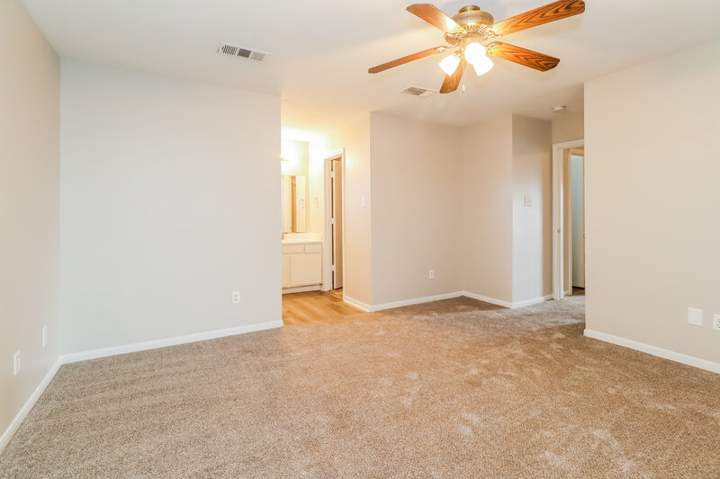 1,720/Mo, 15703 Homebriar Ct Missouri City, TX 77489 Main Bedroom View