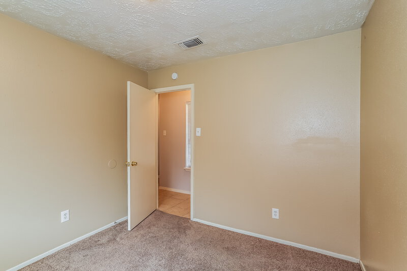 1,700/Mo, 2010 Quail Place Dr Missouri City, TX 77489 Bedroom View 5