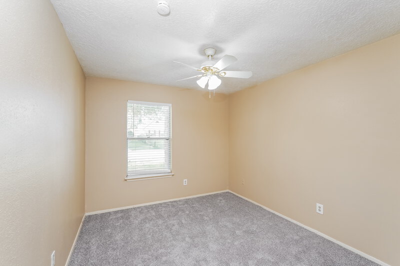 1,675/Mo, 1711 Meadow Green Dr Missouri City, TX 77489 Bedroom View 2