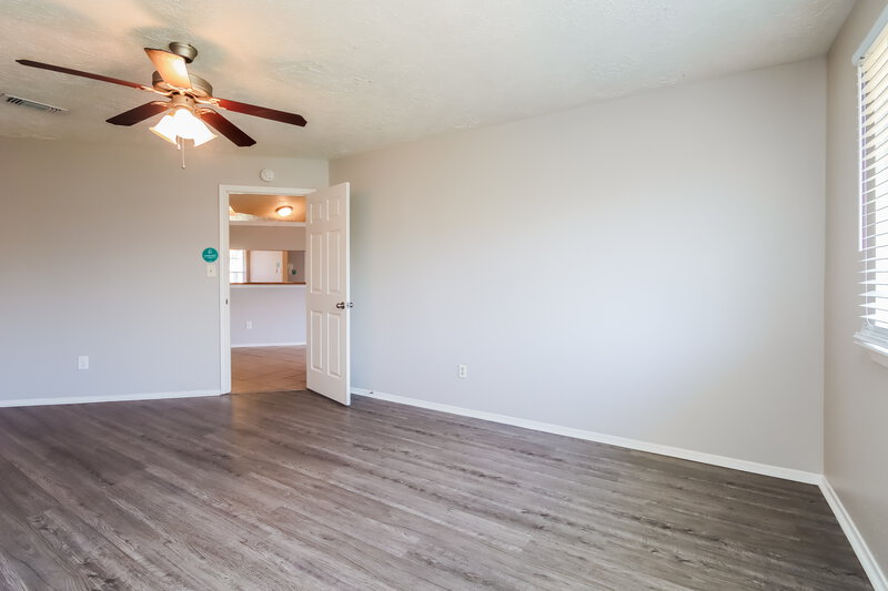 1,990/Mo, 16823 Quail Crest Ct Missouri City, TX 77489 Main Bedroom View 2