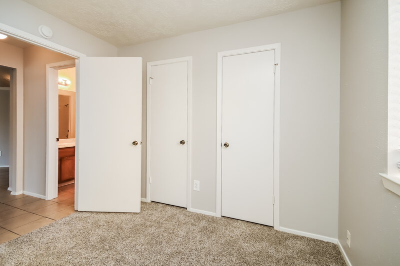 1,990/Mo, 16823 Quail Crest Ct Missouri City, TX 77489 Bedroom View 2