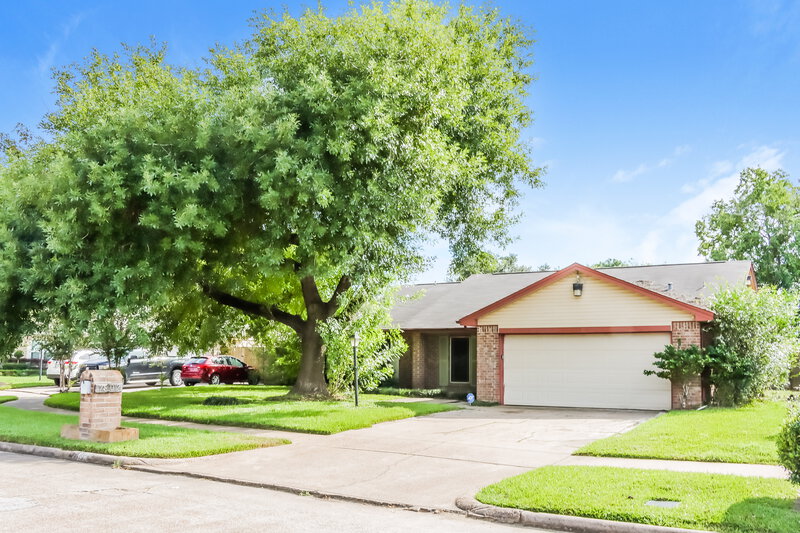 1,480/Mo, 7807 Chaseview Dr Missouri City, TX 77489 Front View