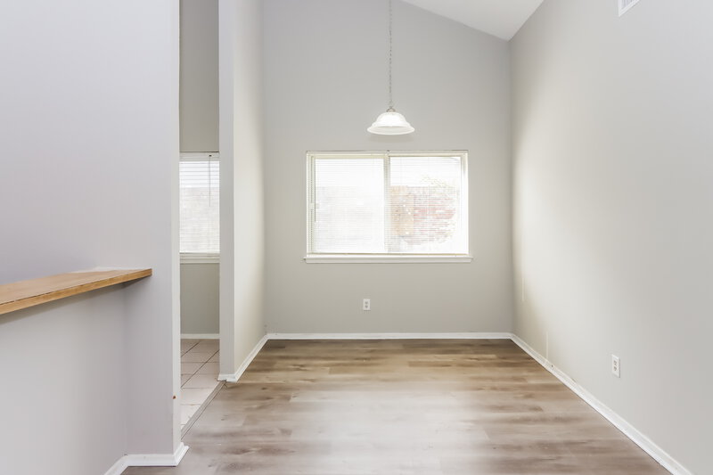 1,480/Mo, 7807 Chaseview Dr Missouri City, TX 77489 Dining Room View 2