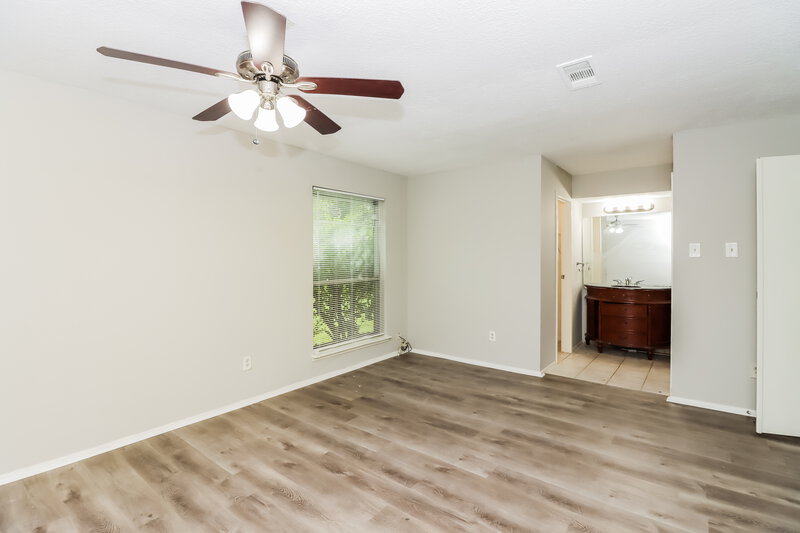 1,480/Mo, 7807 Chaseview Dr Missouri City, TX 77489 Main Bedroom View