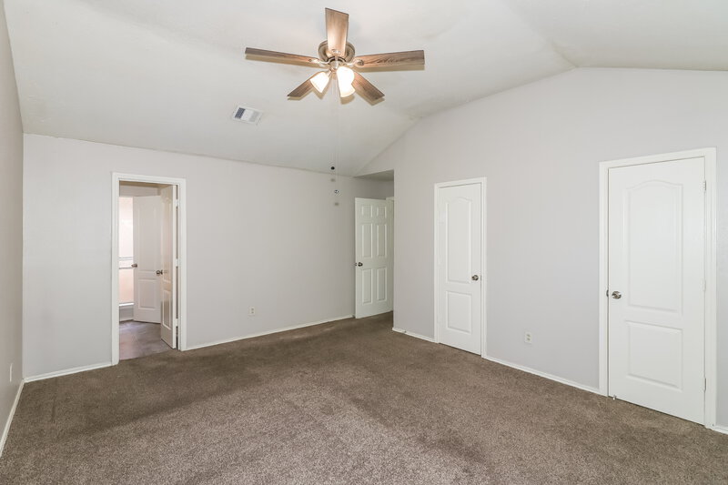 1,750/Mo, 1418 Hunters Park Dr Missouri City, TX 77489 Main Bedroom View 2