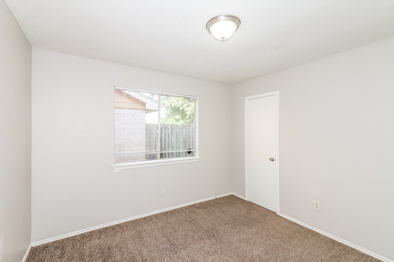 1,750/Mo, 1418 Hunters Park Dr Missouri City, TX 77489 Bedroom View 2