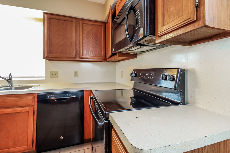 1,775/Mo, 16530 Quail Park Dr Missouri City, TX 77489 Kitchen View