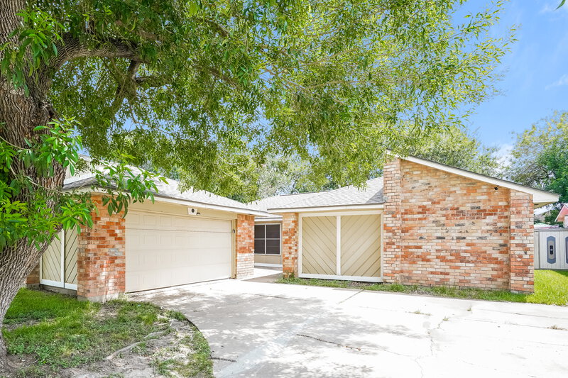 1,790/Mo, 8403 Quail Burg Ln Missouri City, TX 77489 Front View